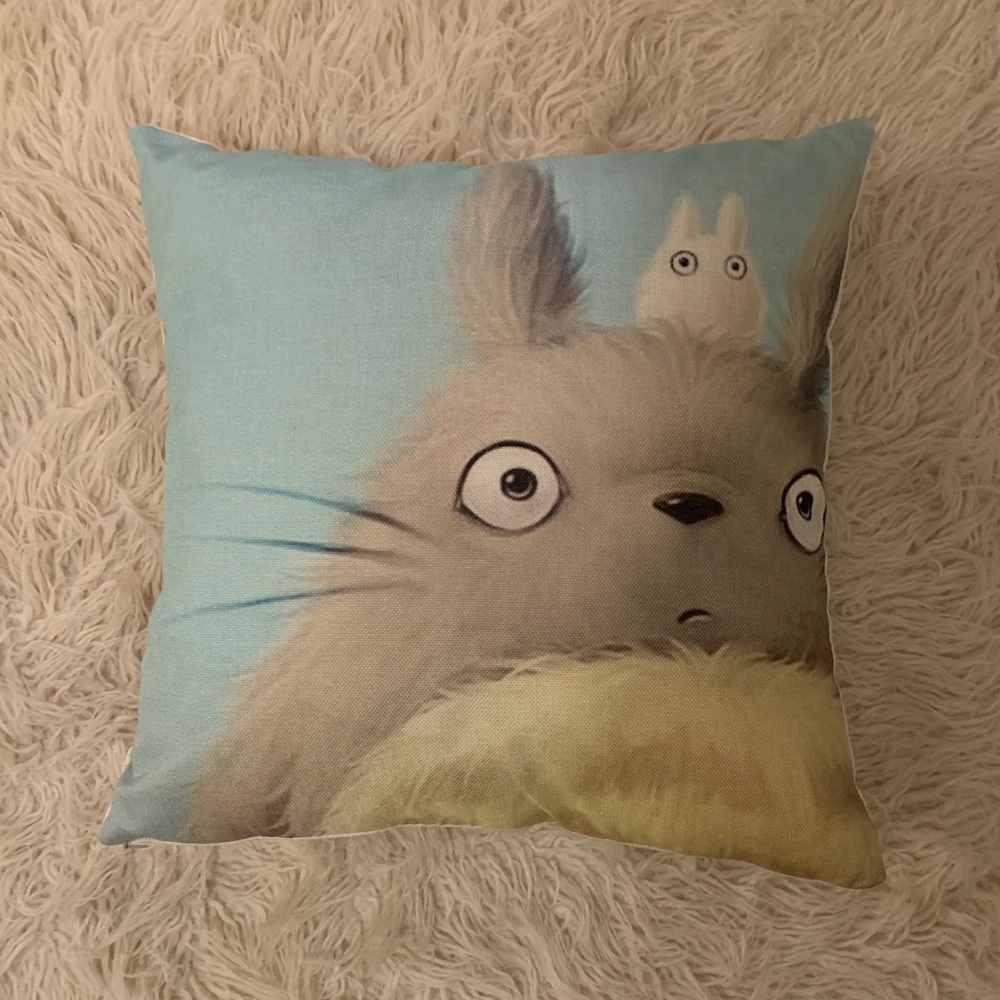 TOTORO PILLOW !! 💭🤍🥰